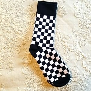 15/$25 Fun Black/White Checkered Ladies Socks 7-9